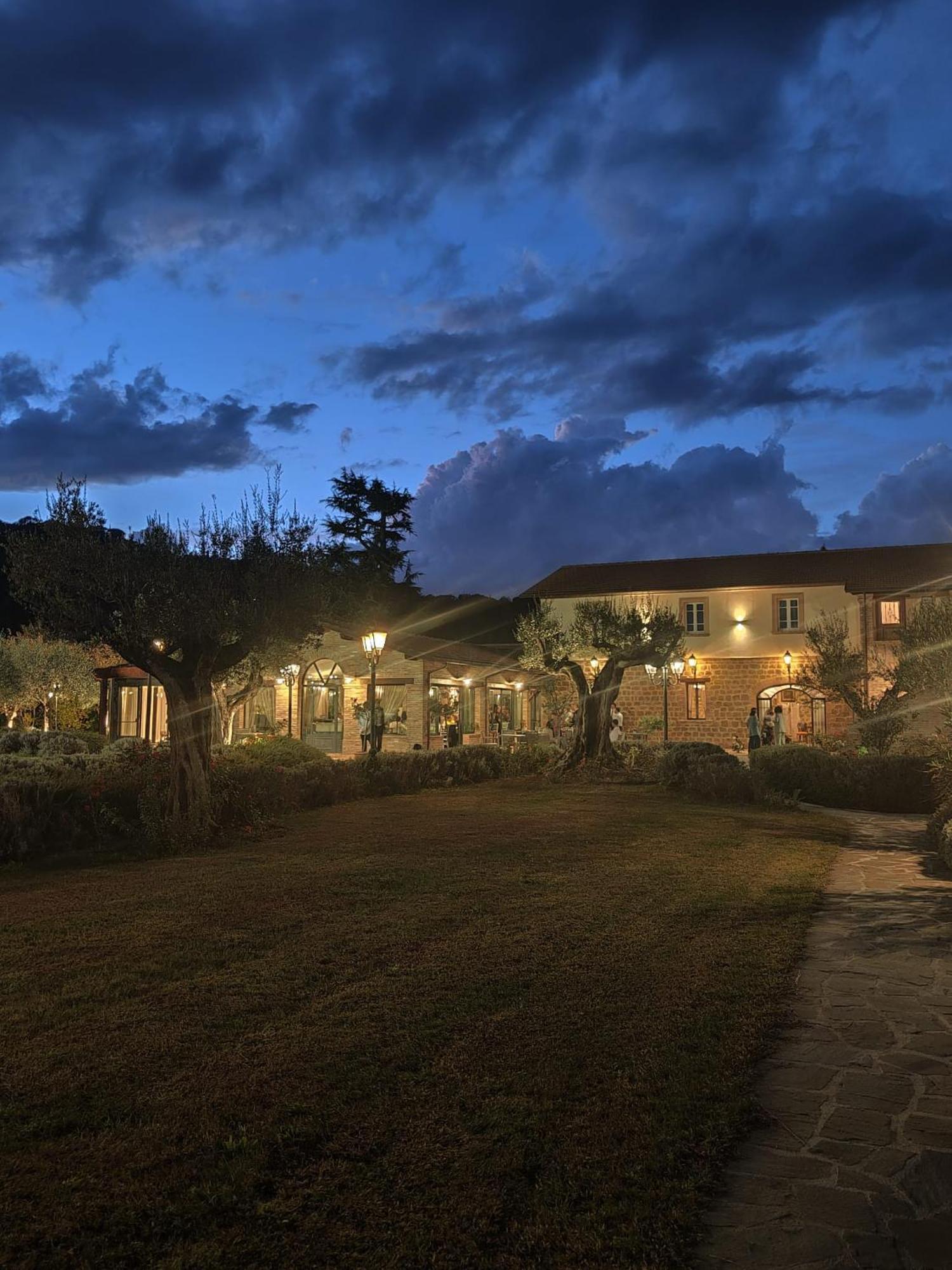 Borgo Sante Country House Ponte Valleceppi Ngoại thất bức ảnh